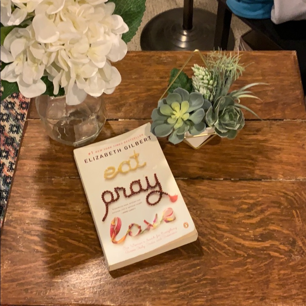 🔆3️⃣for💲1️⃣5️⃣🔆 EAT PRAY LOVE book